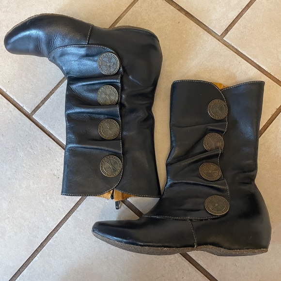 Livie and Luca Black Booties Size 7 Adult - Picture 5 of 10